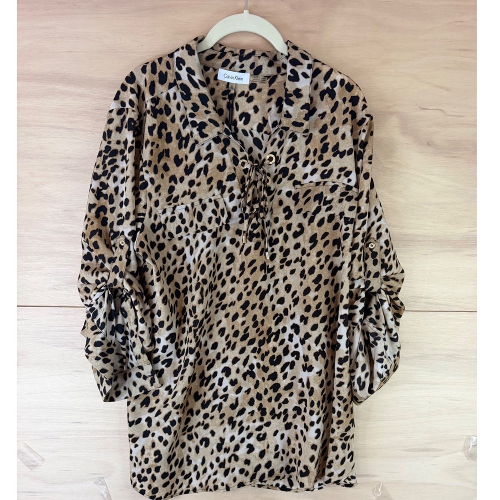 Calvin Klein Leopard Print Lace Up Roll Tab Sleeve Blouse XL Tan Brown Animal